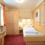 Haus Jehle Guest house