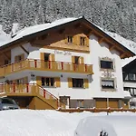 Haus Jehle Guest house 3*