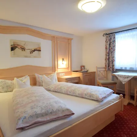 Haus Jehle Guest house Lech am Arlberg