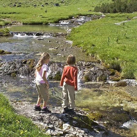 Haus Jehle Guest house 3*